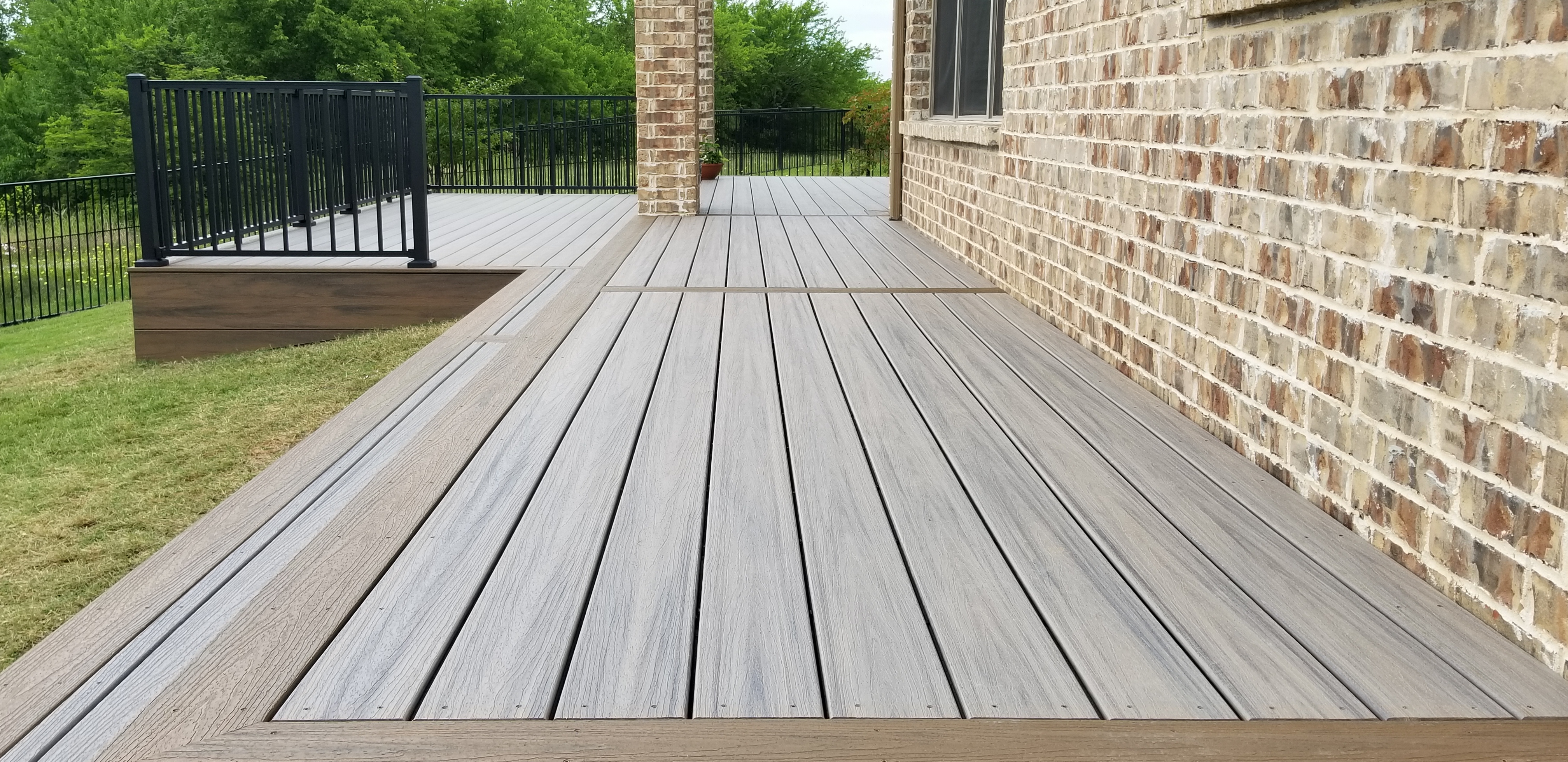 above ground pool deck railing height